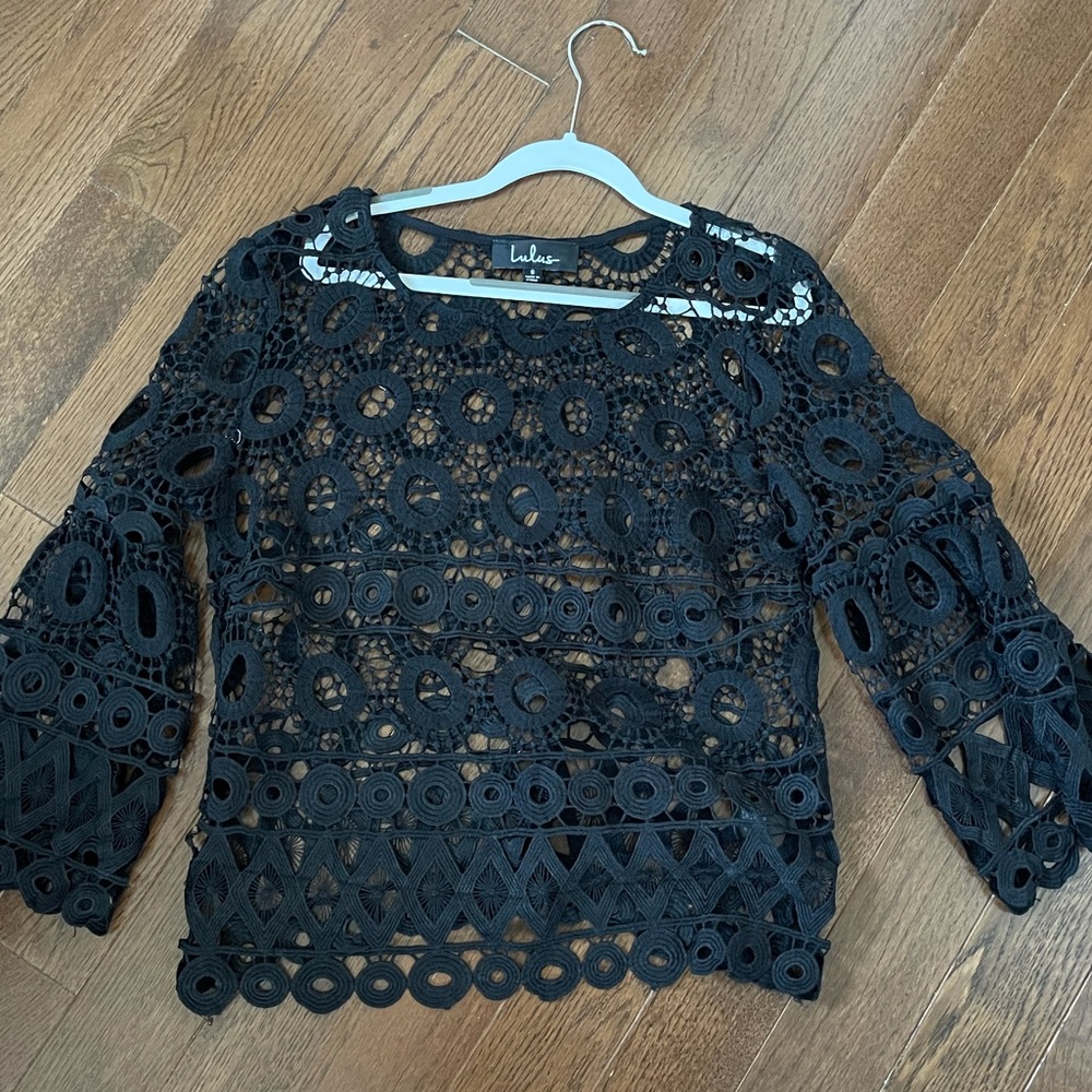 Lulu’s Black Lacy Flare Sleeve Long Sleeve Top NWOT